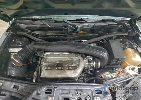 2006 Saturn Vue z USA, uszkodzony, nr VIN 5GZCZ63446S843845